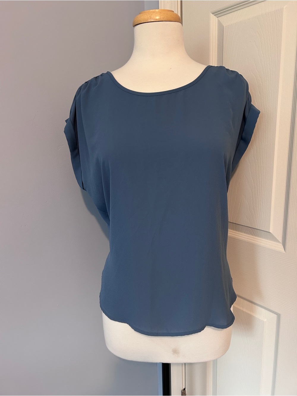 Pink Rose Slate Blue Short Sleeve Scoop Neck Blouse